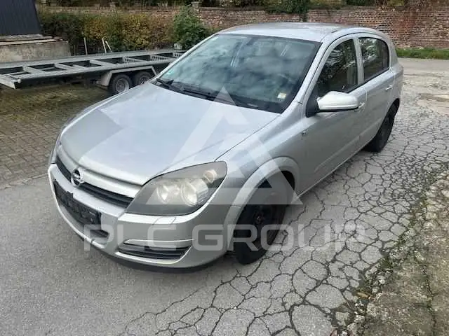 2005 Opel Astra