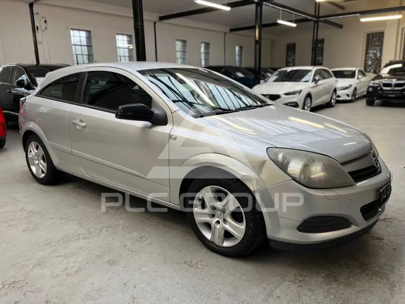 2005 Opel Astra