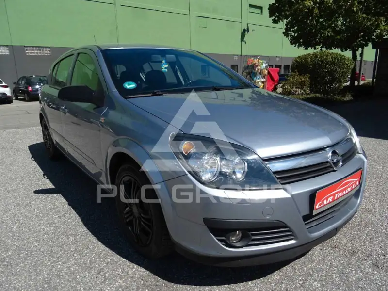 2005 Opel Astra