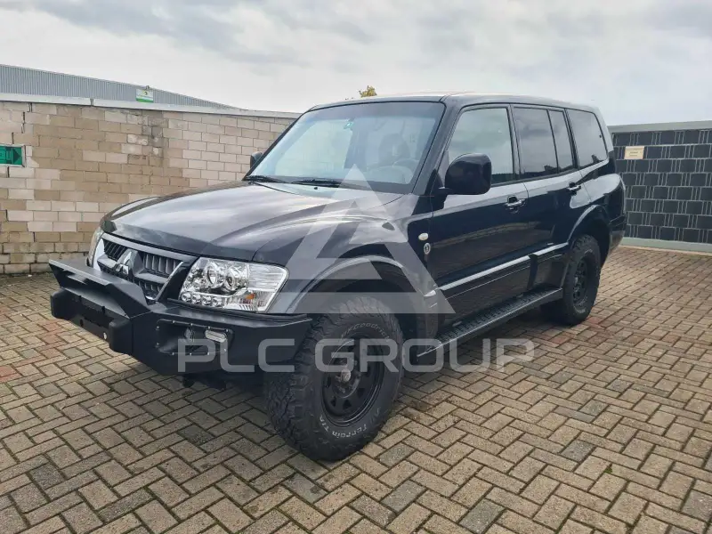 2006 Mitsubishi PAJARO