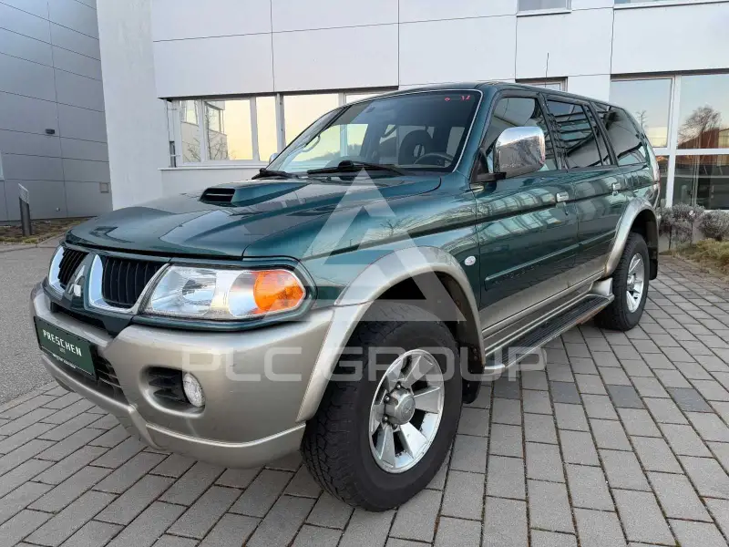2006 Mitsubishi PAJARO