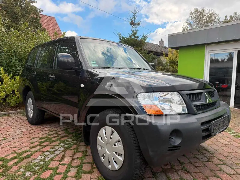 2006 Mitsubishi PAJARO