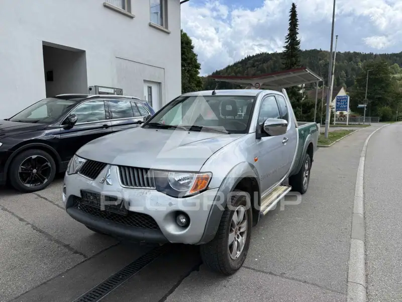 2006 Mitsubishi L200