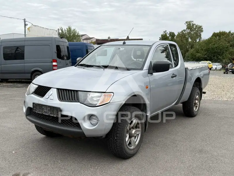 2006 Mitsubishi L200