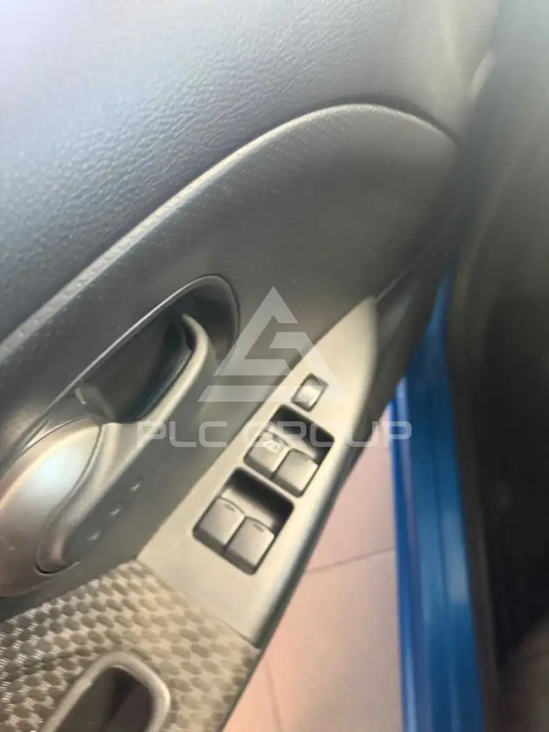 2006 Nissan Note