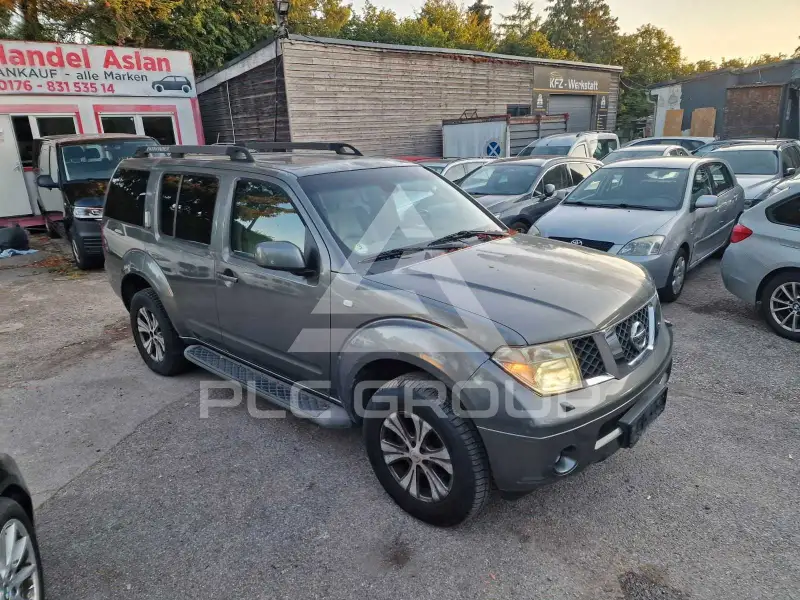 2006 Nissan PATHFINDER