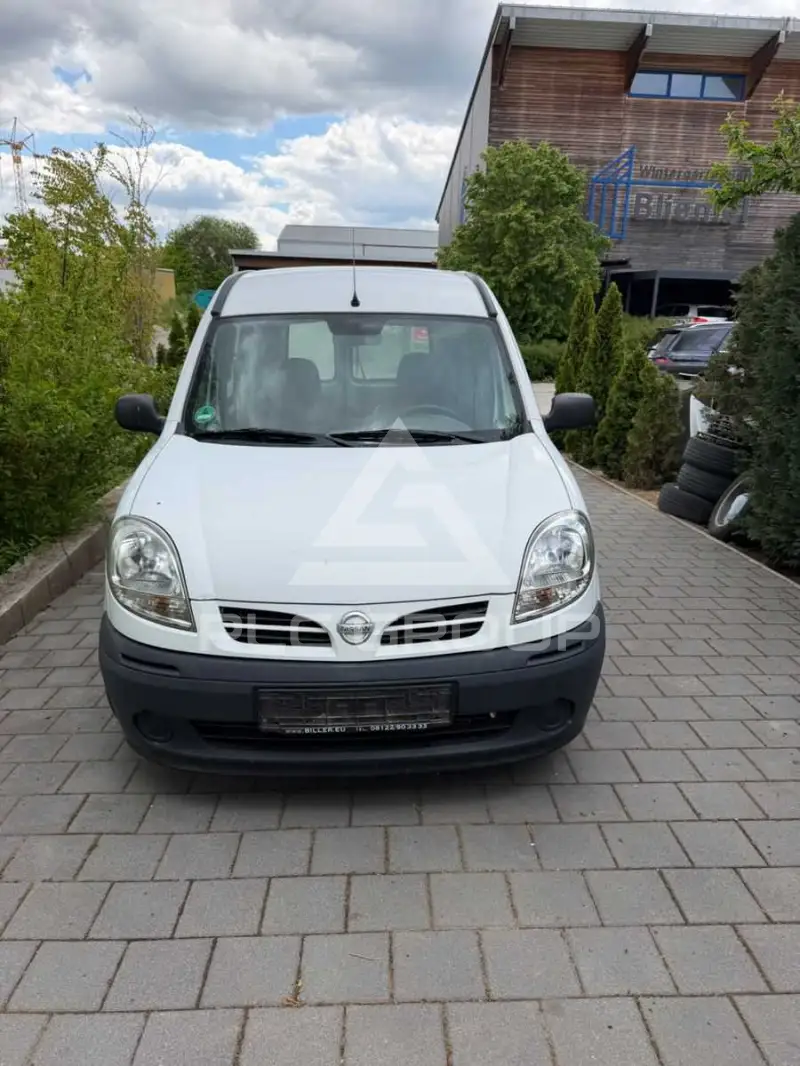 2006 Nissan Kubistar