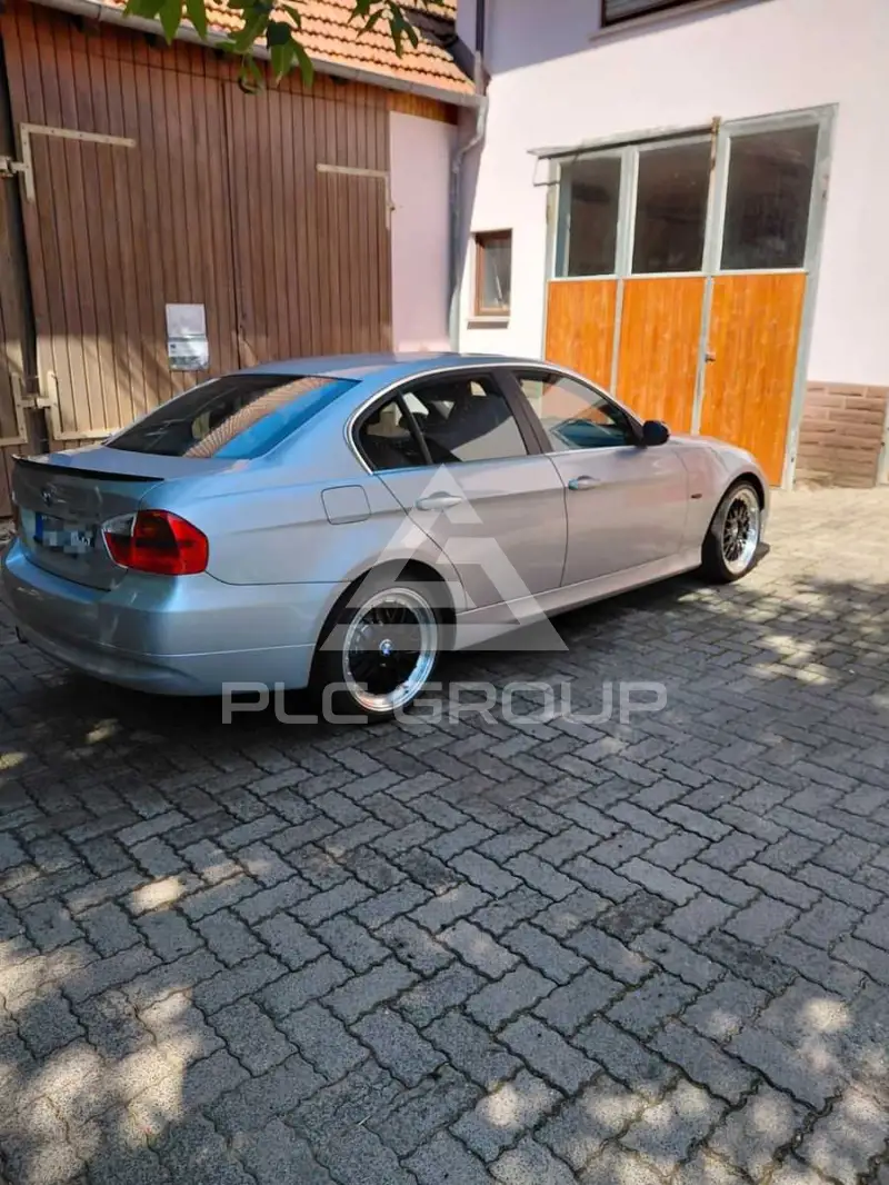 2006 BMW 325