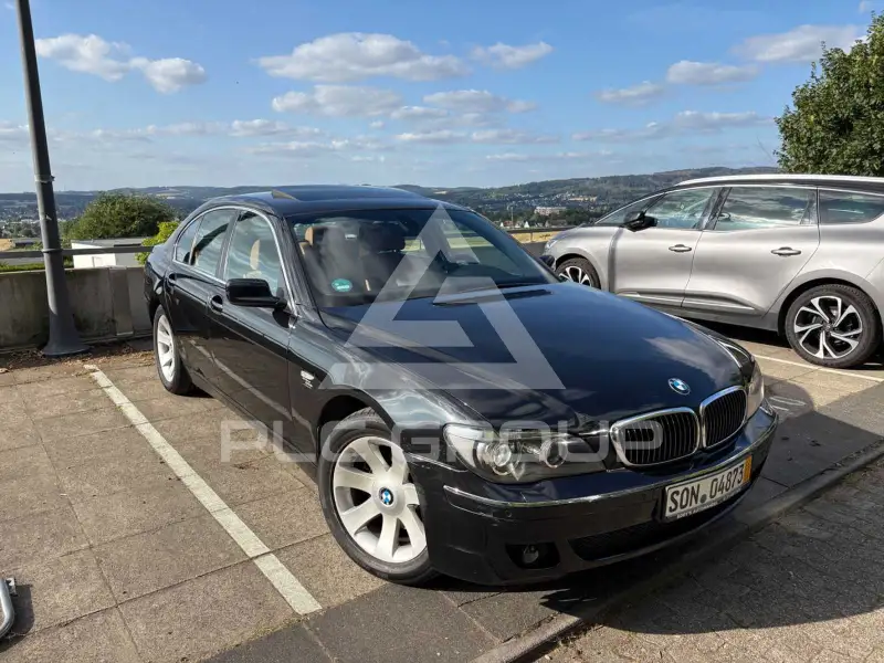 2006 BMW 740