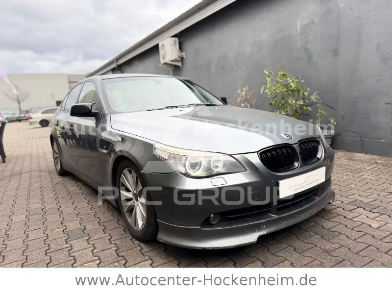 2006 BMW 523
