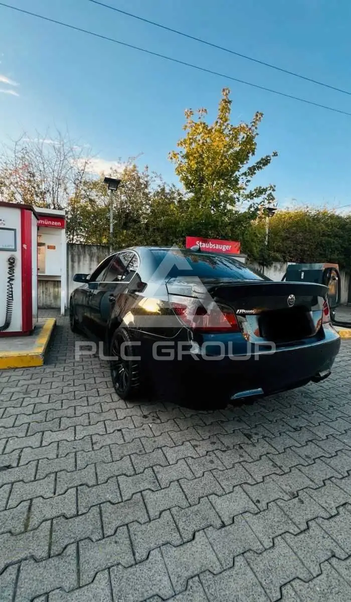 2006 BMW 523