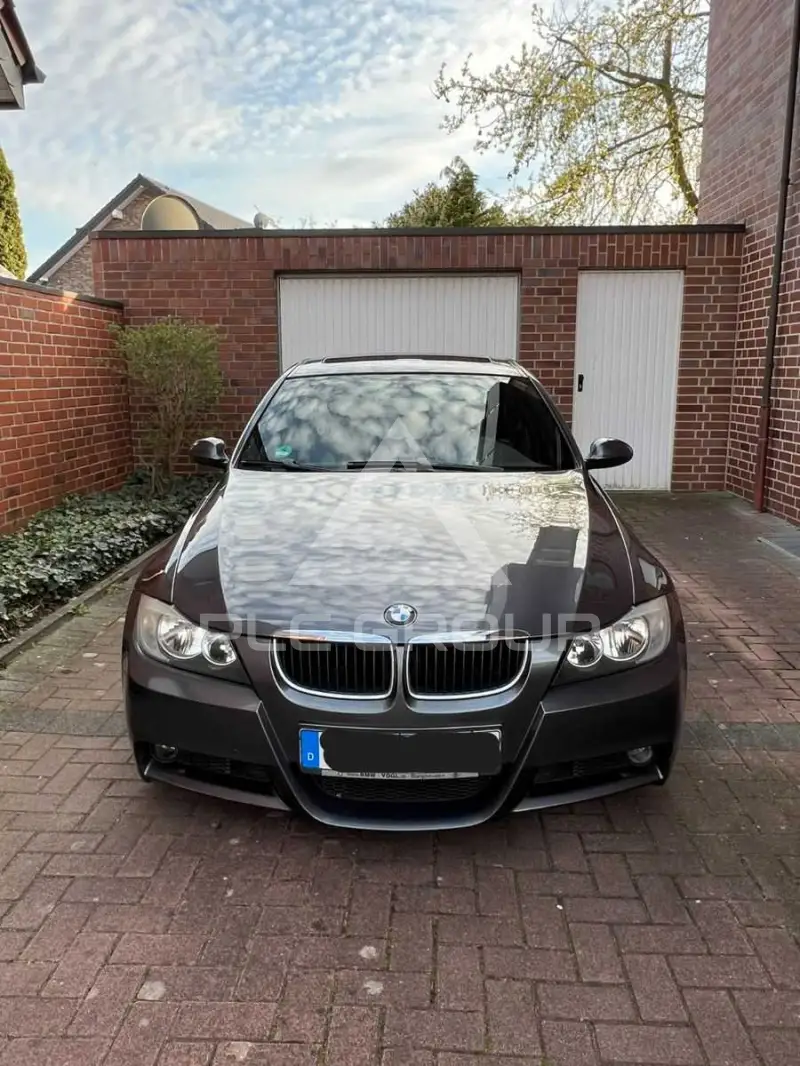 2006 BMW 320