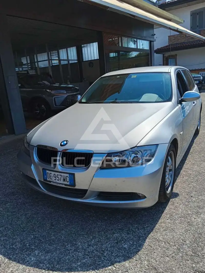 2006 BMW 320