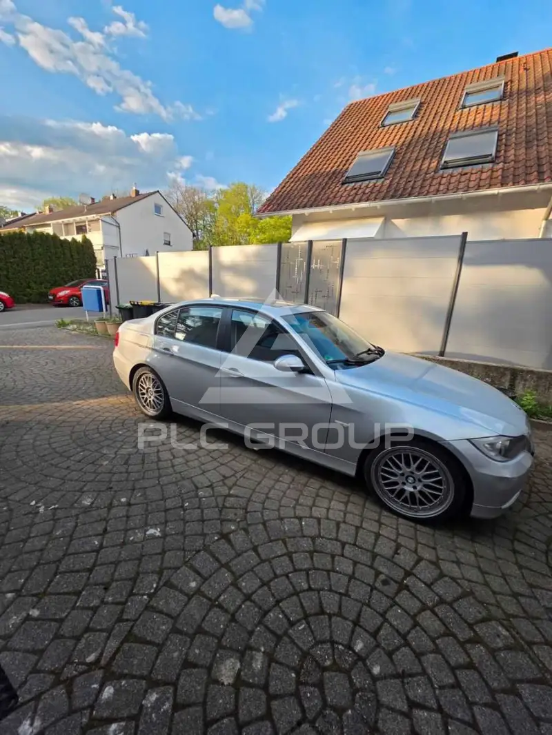 2006 BMW 320
