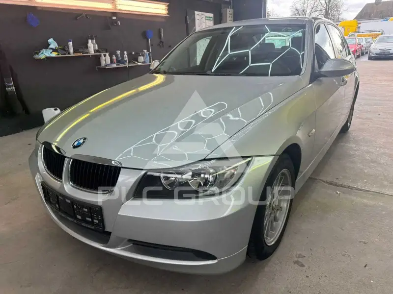 2006 BMW 320
