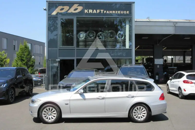 2006 BMW 320