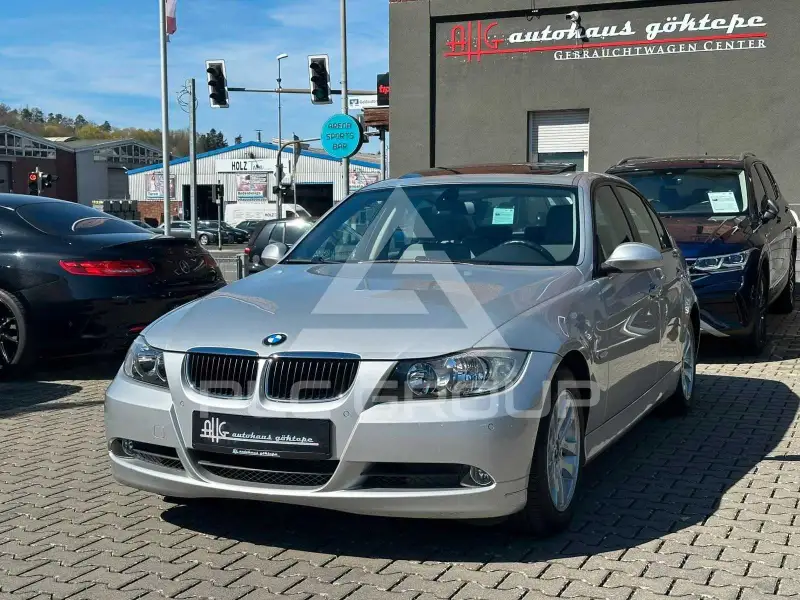 2006 BMW 320
