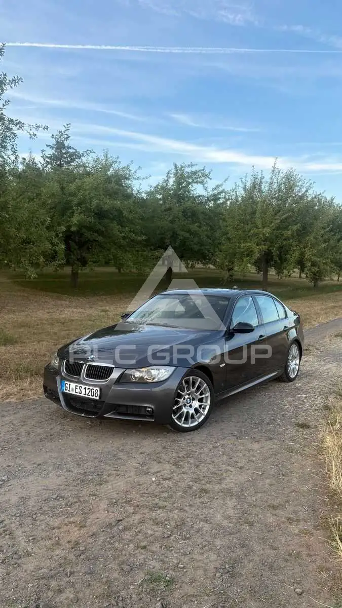 2006 BMW 320