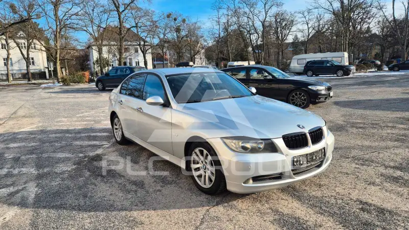 2006 BMW 320