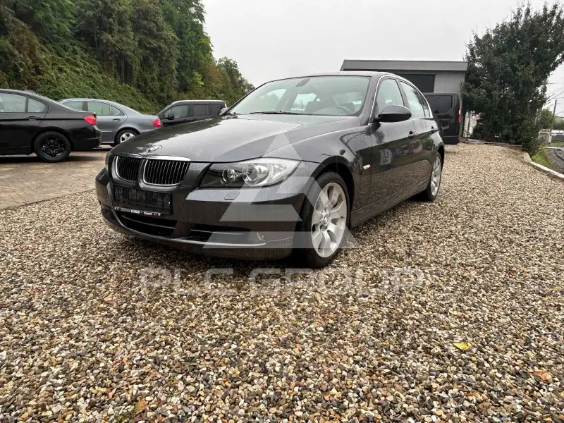 2006 BMW 330