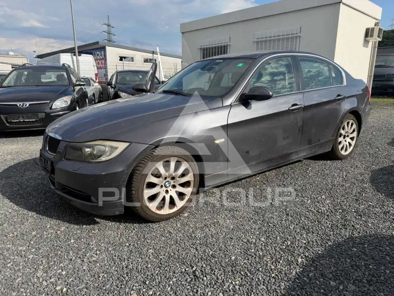 2006 BMW 330