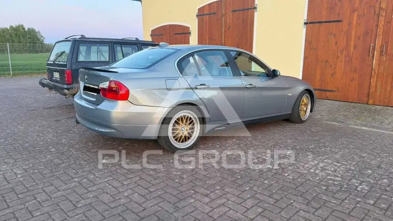 2006 BMW 330