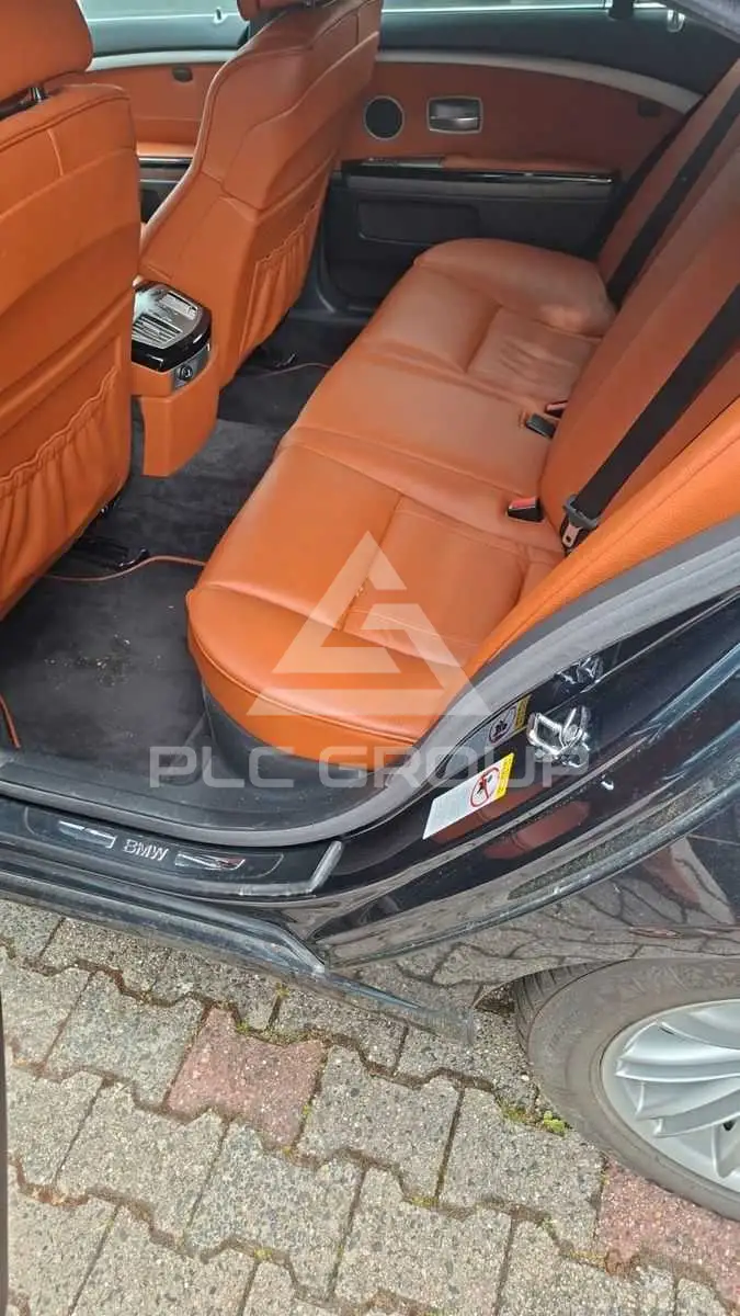 2006 BMW 730