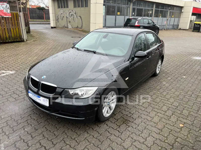 2006 BMW 318