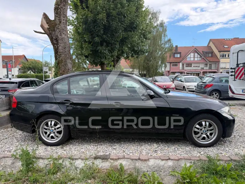 2006 BMW 318