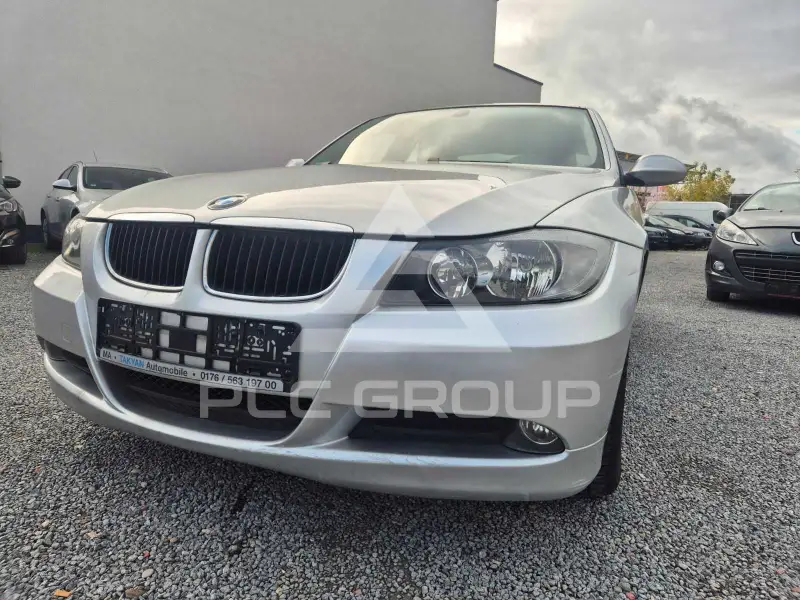 2006 BMW 318