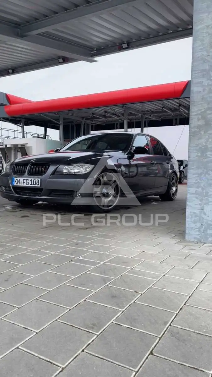2006 BMW 318