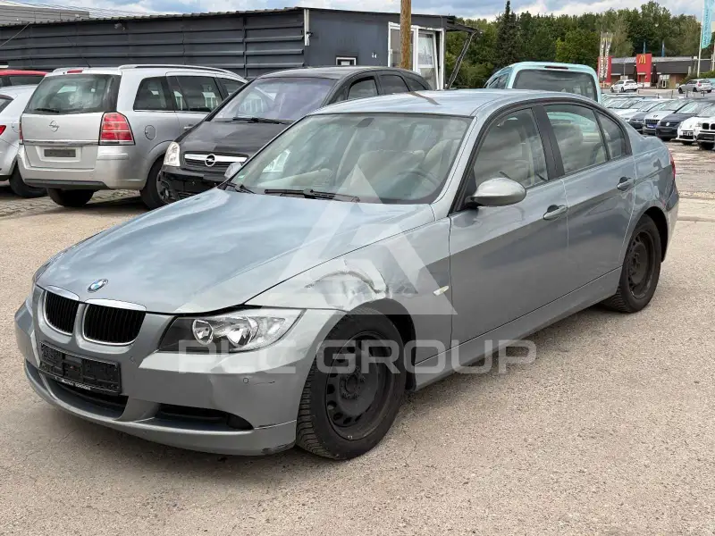 2006 BMW 318
