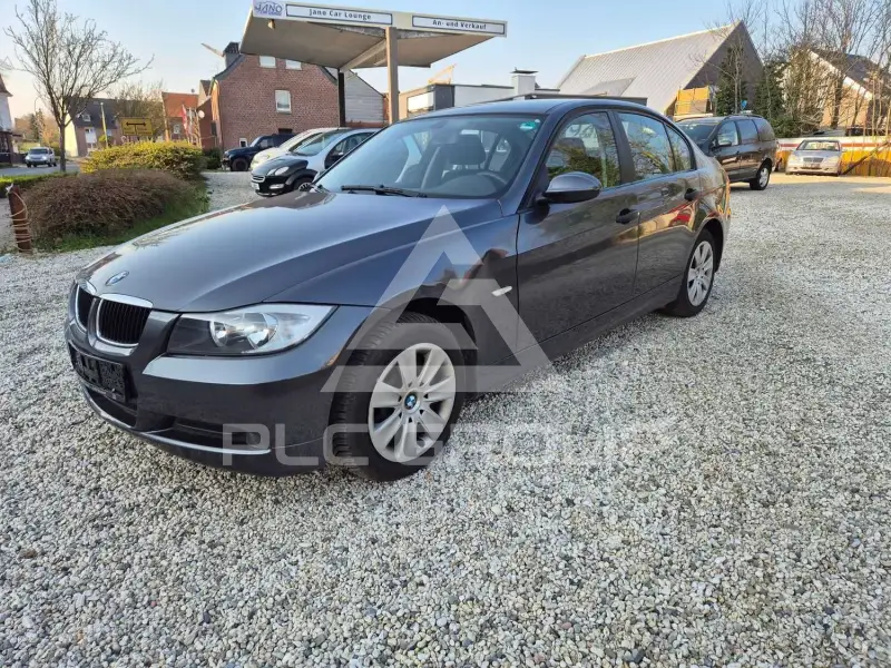 2006 BMW 318