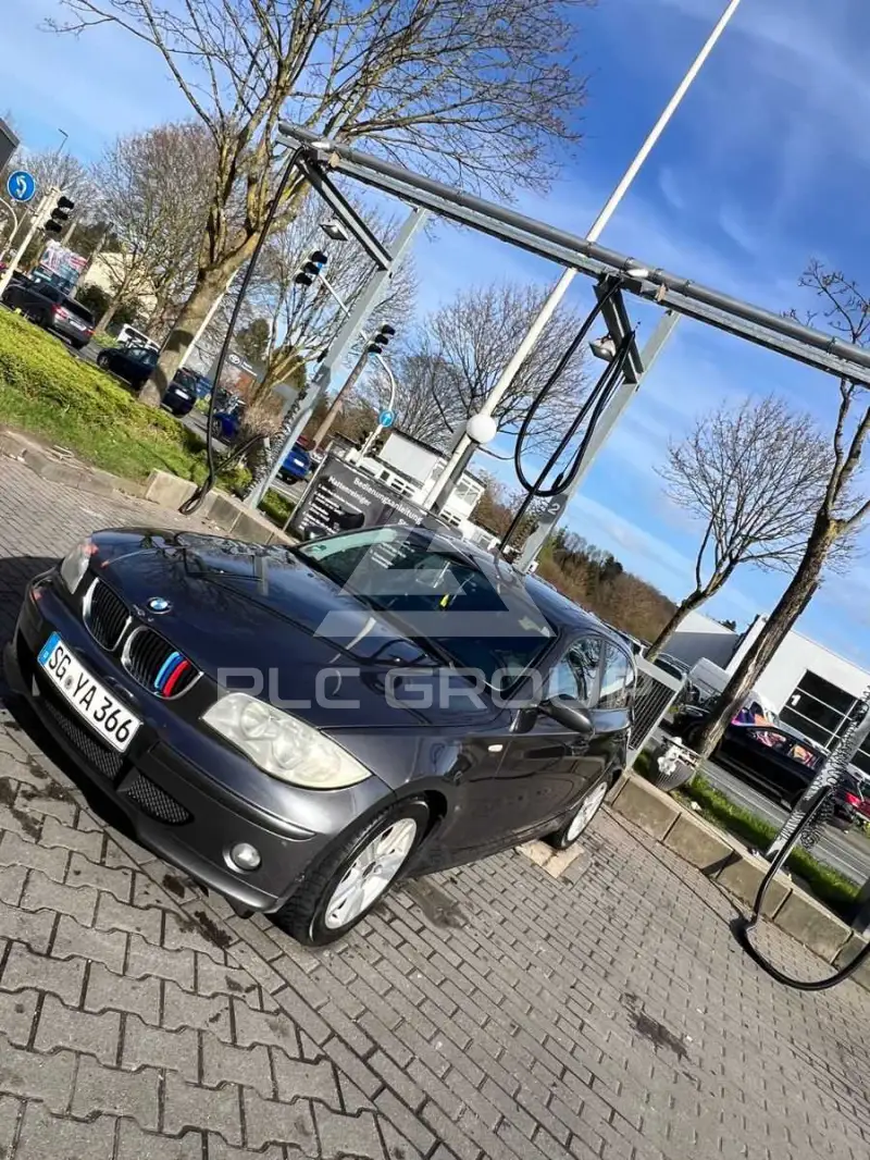 2006 BMW 118