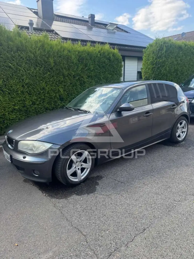 2006 BMW 120