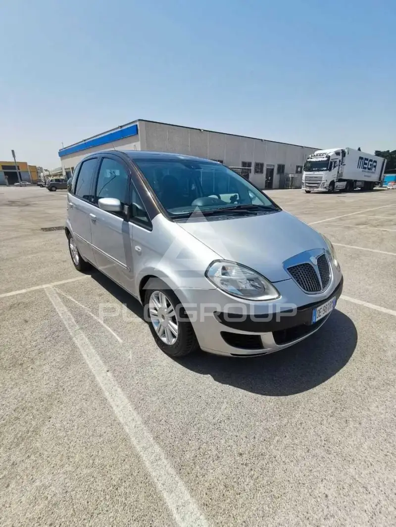 2006 Lancia Musa