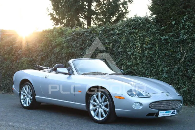 2006 Jaguar XK8