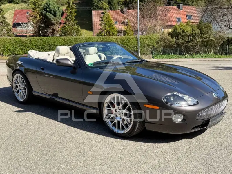2006 Jaguar XKR