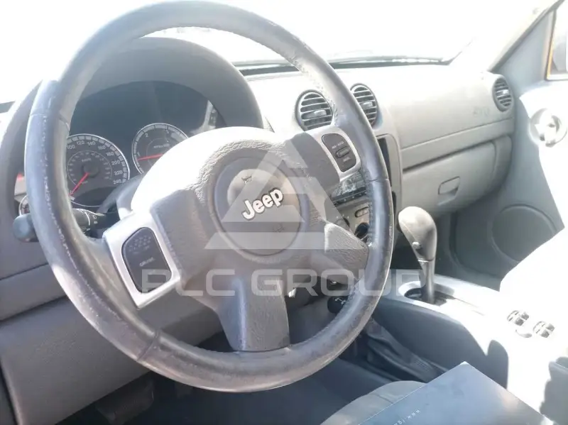 2006 Jeep CHEROKEE