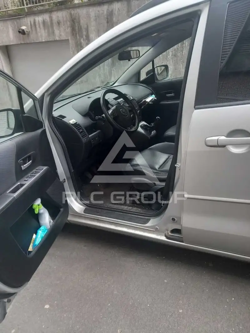 2006 Mazda 5
