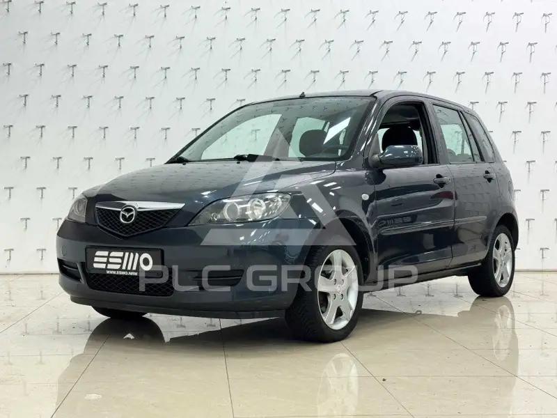 2006 Mazda 2
