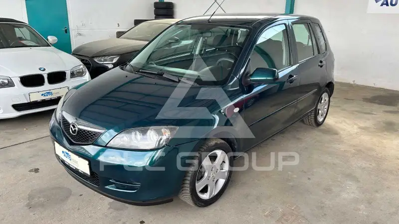 2006 Mazda 2