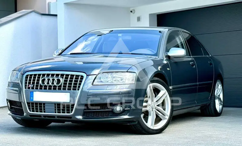 2006 Audi S8