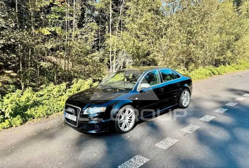 2006 Audi RS4