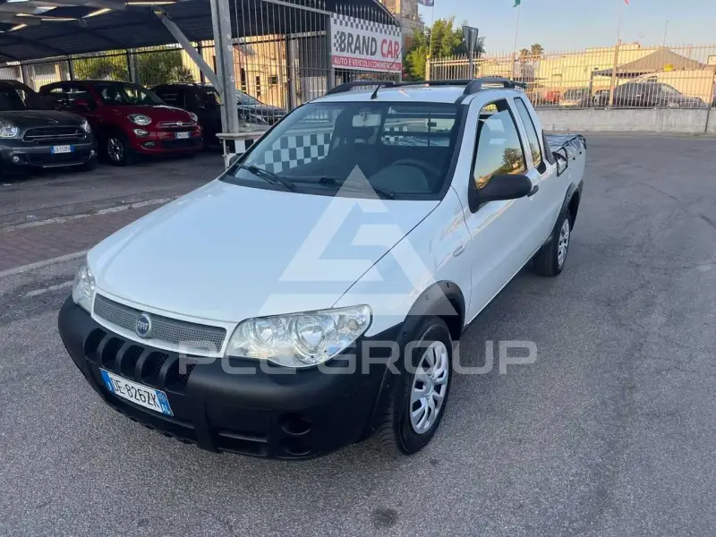 2006 Fiat Strada