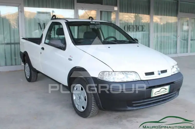 2006 Fiat Strada