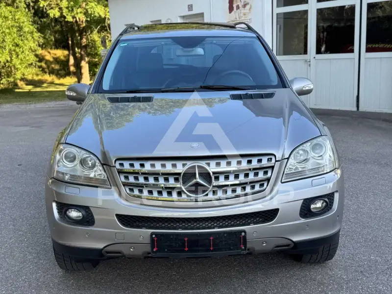 2006 Mercedes Benz ML 320