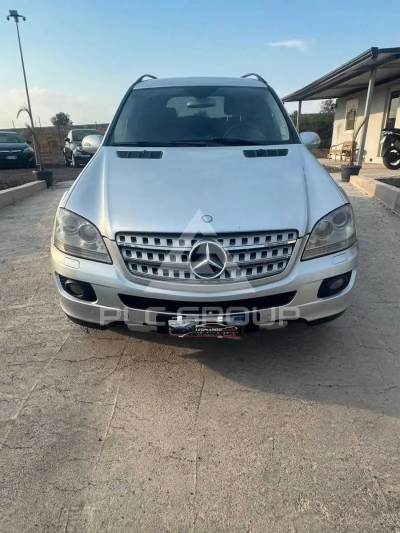 2006 Mercedes Benz ML 320