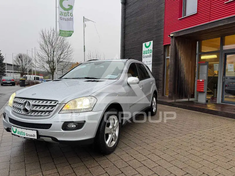2006 Mercedes Benz ML 320