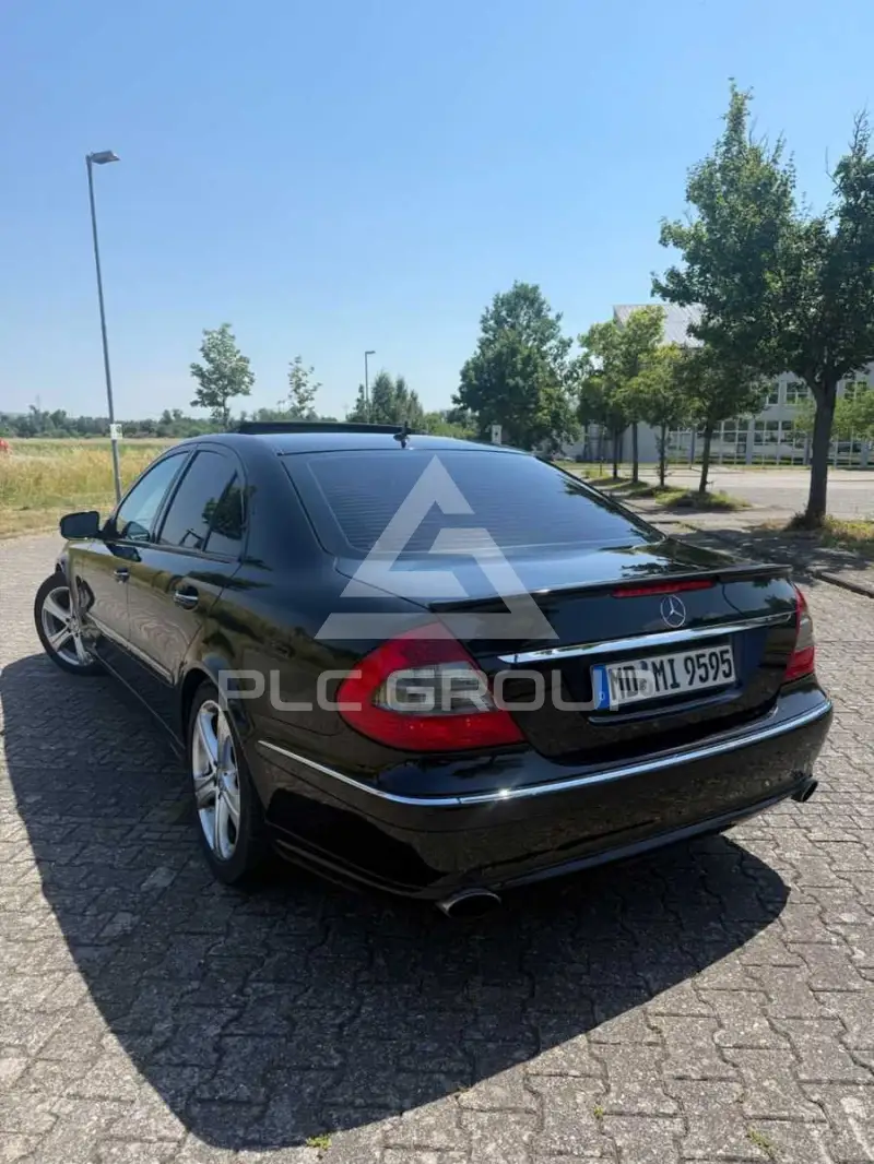 2006 Mercedes Benz E 320